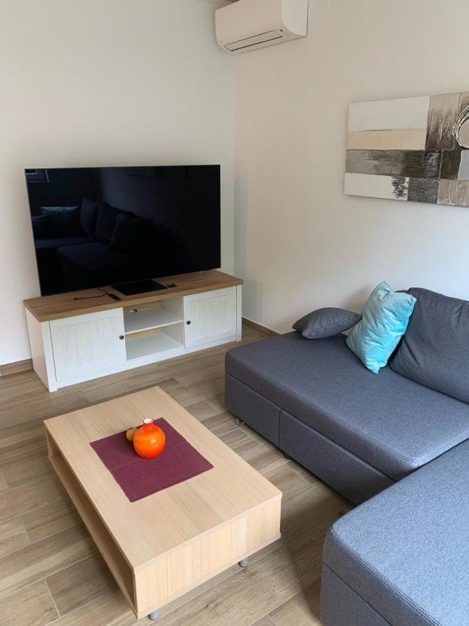 Apartman Natasa كوسترينا المظهر الخارجي الصورة