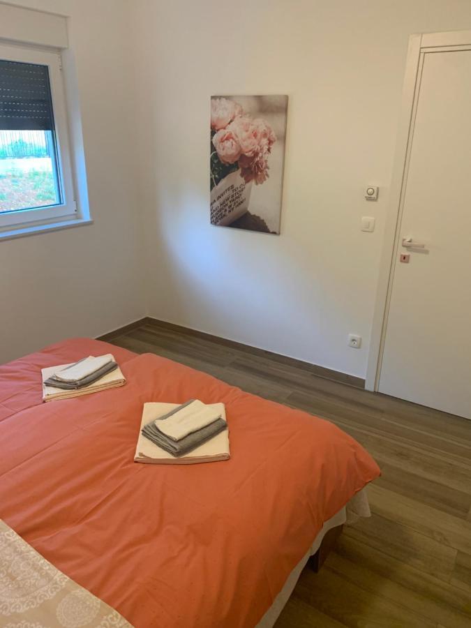 Apartman Natasa كوسترينا المظهر الخارجي الصورة